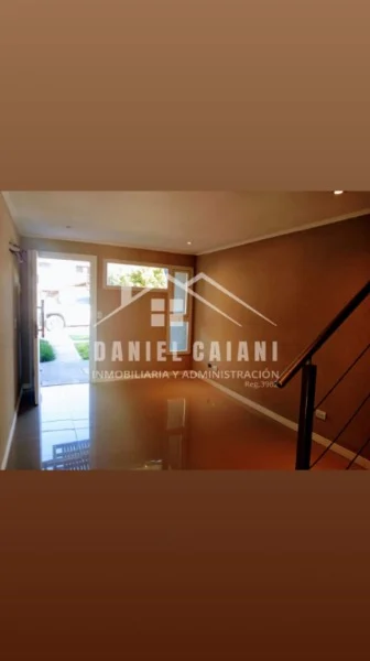 Dúplex en Venta — Vuelta de Obligado 4600