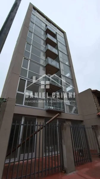 Inmuebles en block en Alquiler — AYACUCHO 3143