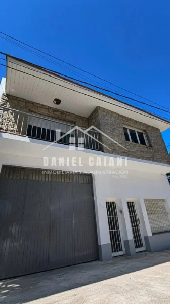 Casas, chalets en Alquiler — Mexico 2400
