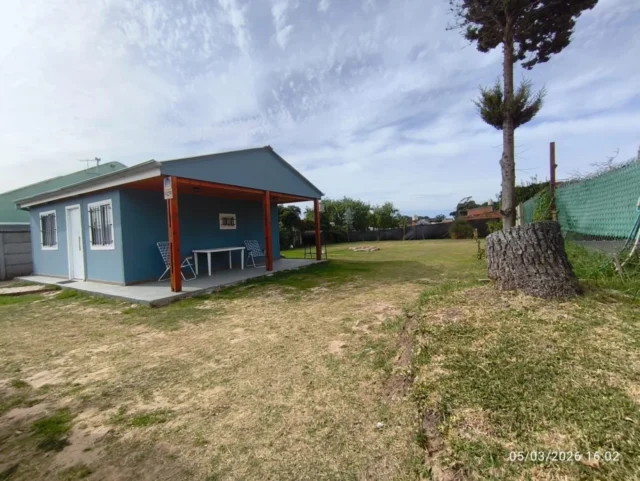 Casas, chalets en Alquiler — 435 AL 400