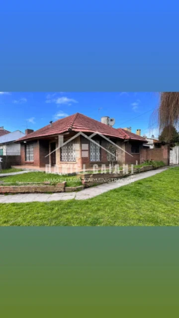 Casas, chalets en Alquiler — Beltrami 2100