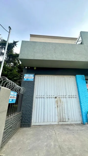 Galpones en Alquiler — Fortunato de la Plaza 3200