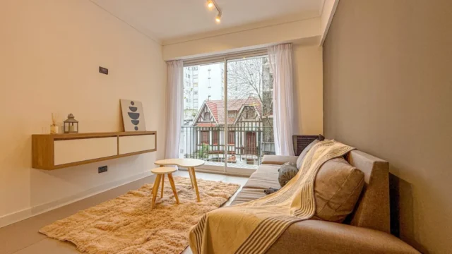 Departamentos, pisos y semipisos en Venta — Santa Fé 2155