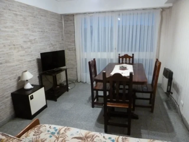 Departamentos, pisos y semipisos en Venta — COLÓN 2358