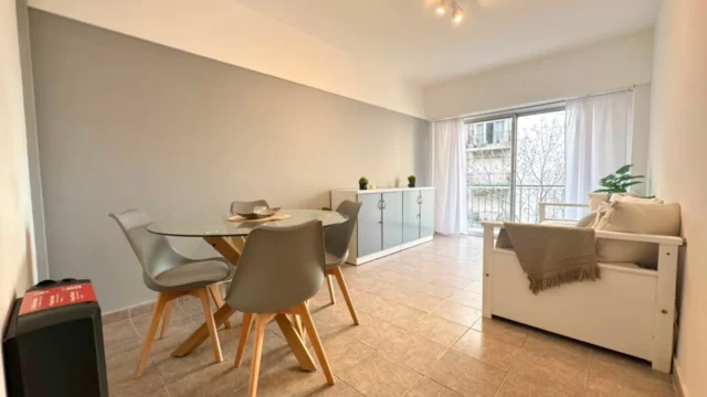 Departamentos, pisos y semipisos en Venta — ALSINA 2553