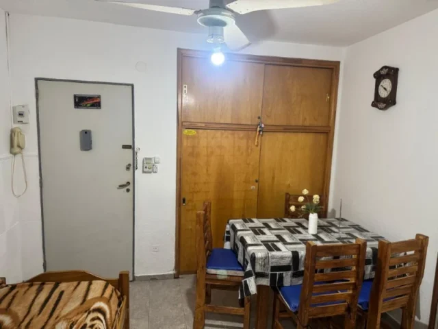 Departamentos, pisos y semipisos en Venta — Tucuman 2261