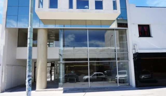 Locales en Venta — Independencia 2342