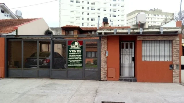 Casas, chalets en Venta — Tierra del Fuego 1000