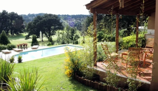 Casas, chalets en Venta — Victor 300