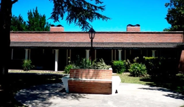 Casas, chalets en Venta — Miramar