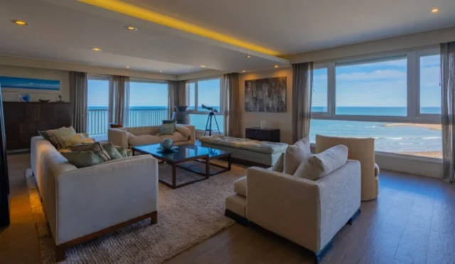 Departamentos, pisos y semipisos en Venta — Lavalle 2253