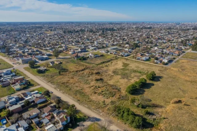 Lotes y terrenos en Venta — Av. Fermin Errea 2265