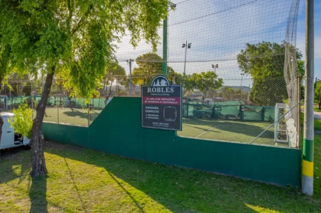 Lotes y terrenos en Venta — Av. Edison 2938