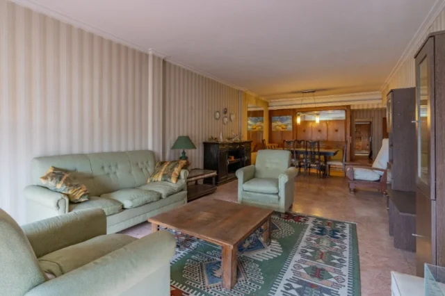 Departamentos, pisos y semipisos en Venta — Luro 3288