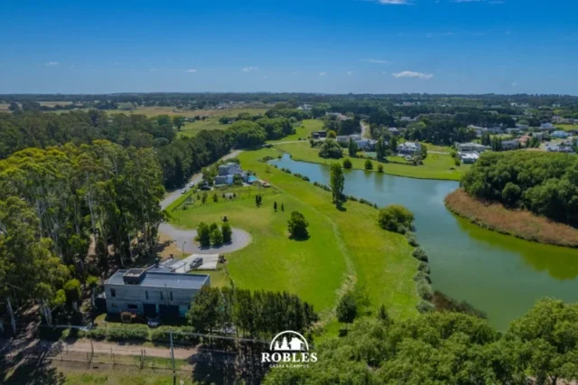 Lotes y terrenos en Venta — Rumenco
