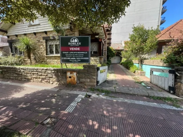 Casas, chalets en Venta — Jujuy 2584