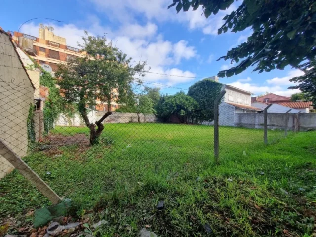Lotes y terrenos en Venta — Acevedo y genova