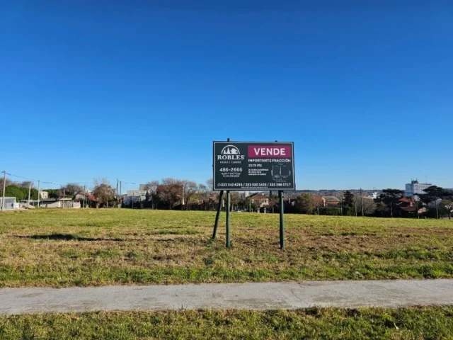 Lotes y terrenos en Venta — Av. Paso y Lamadrid