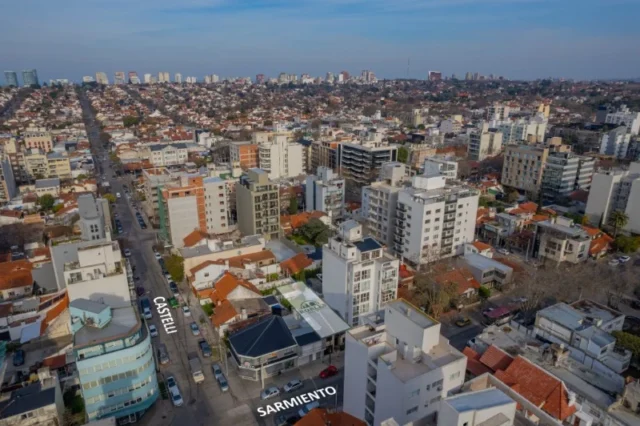 Lotes y terrenos en Venta — Sarmiento 2922