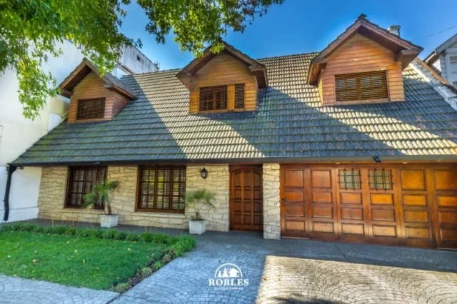 Casas, chalets en Venta — Matheu 1577