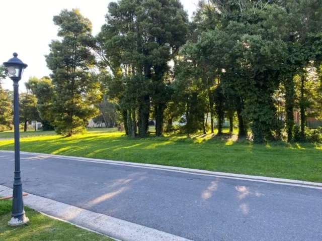 Lotes y terrenos en Venta — Av. Jorge Newbery 4700