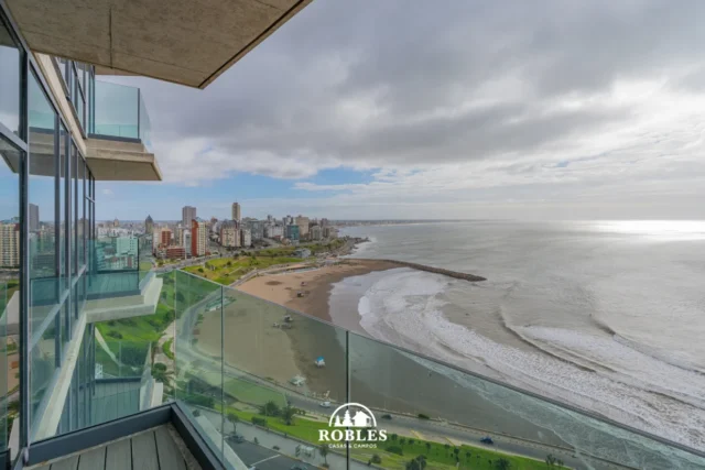 Departamentos, pisos y semipisos en Venta — Alem 2464