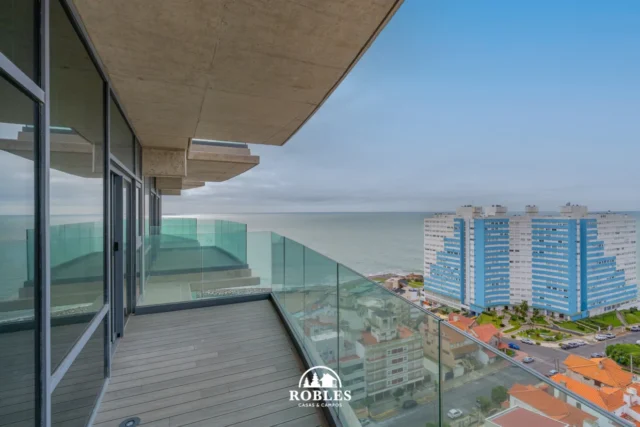 Departamentos, pisos y semipisos en Venta — Alem 2449