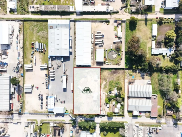 Lotes y terrenos en Venta — Azopardo 9900
