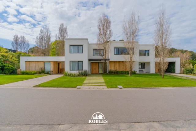 Casas, chalets en Venta — las lomas, rumenco