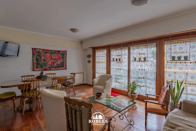 Departamentos, pisos y semipisos en Venta — Catamarca 1226