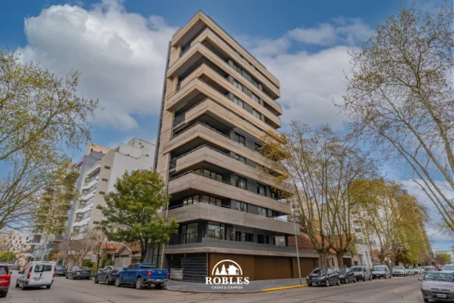 Departamentos, pisos y semipisos en Venta — La Rioja 2880