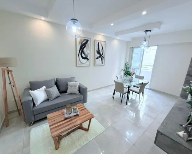 Departamentos, pisos y semipisos en Venta — Alte. Brown 1500