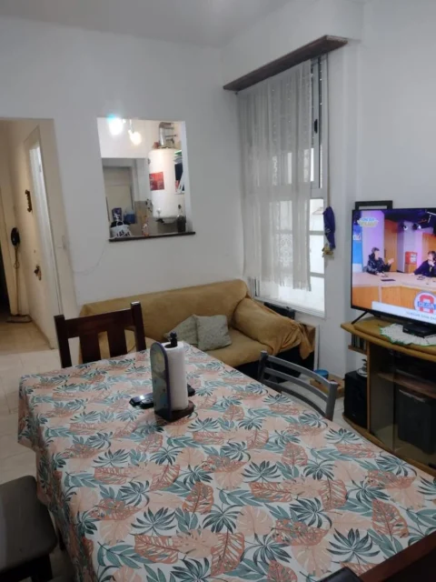 Departamentos, pisos y semipisos en Venta — Moreno 2200