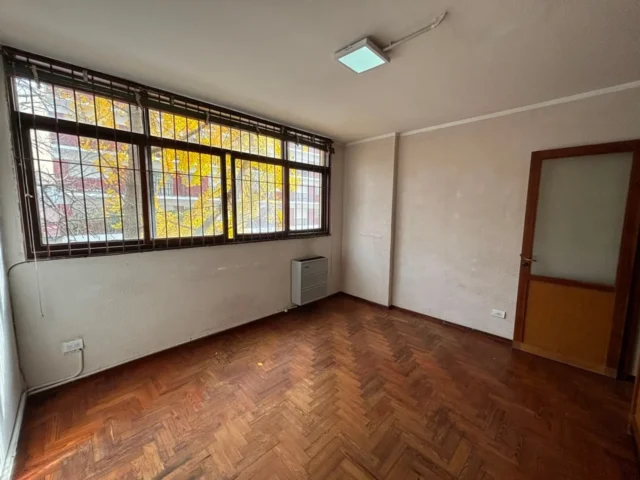 Oficinas en Venta — Moreno 2600