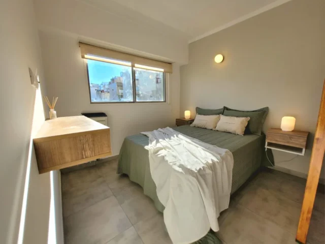 Departamentos, pisos y semipisos en Venta — Sarmiento 2200