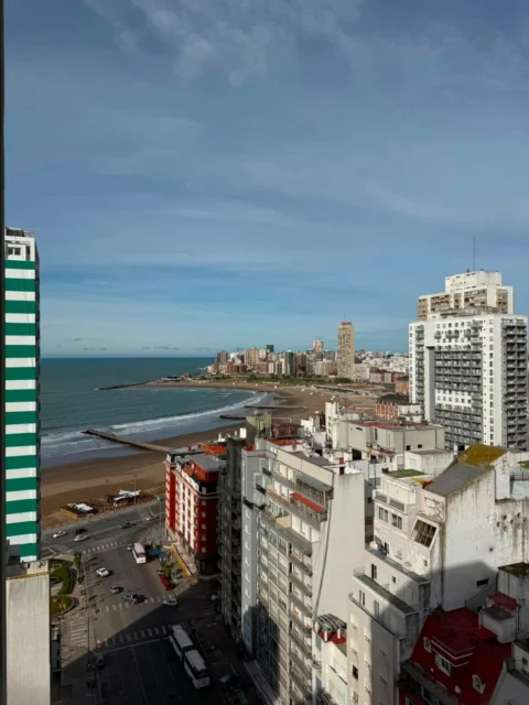 Departamentos, pisos y semipisos en Venta — Corrientes 1500