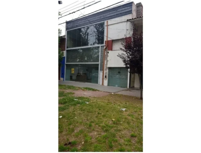 Locales en Venta — Libertad 4900