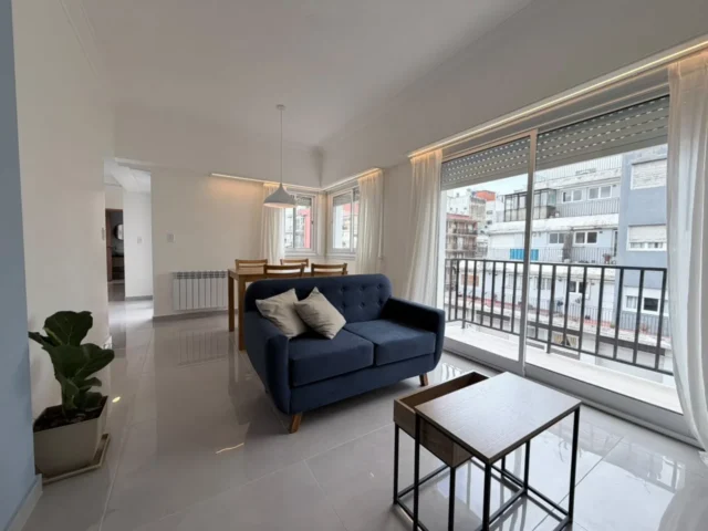 Departamentos, pisos y semipisos en Venta — Entre Rios 21000