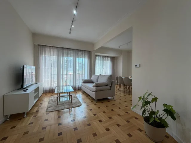 Departamentos, pisos y semipisos en Venta — Rivadavia 2600