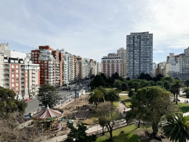 Departamentos, pisos y semipisos en Venta — Arenales 2100
