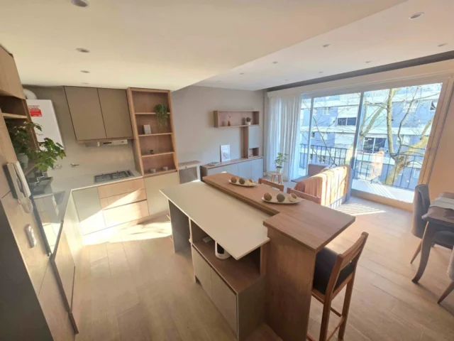 Departamentos, pisos y semipisos en Venta — ENTRE RIOS 2300