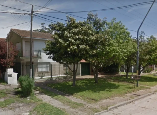PH en Venta — Av. Fortunato de la Plaza Nº 3054 (entre Pescadores y Beltrami)