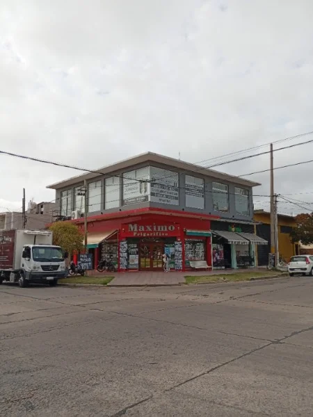 Oficinas en Alquiler — Ayolas 3590