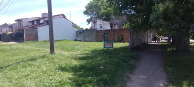 Lotes y terrenos en Venta — Av. Fortunato de la Plaza 3000
