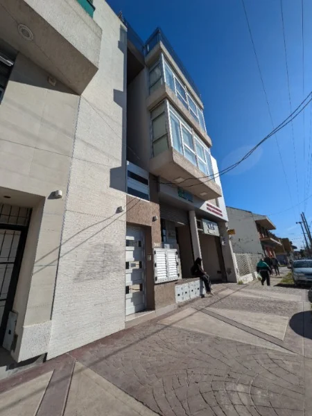 Departamentos, pisos y semipisos en Venta — Av. Fortunato de la Plaza 3658