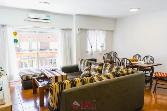 Departamentos, pisos y semipisos en Venta — 25 de mayo 3000