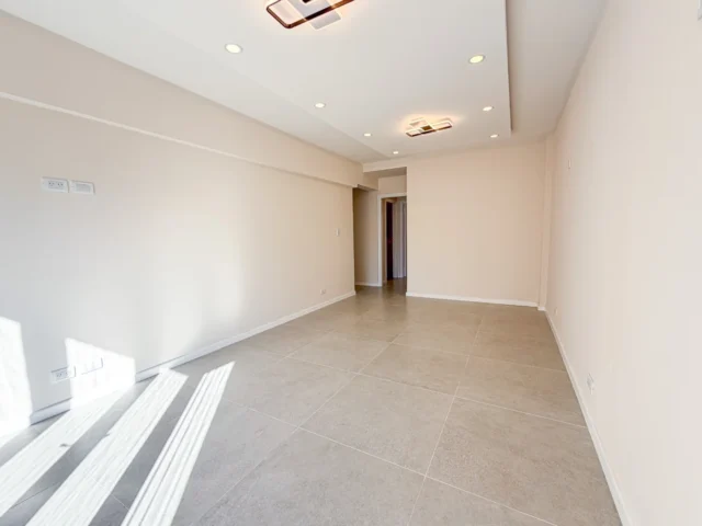 Departamentos, pisos y semipisos en Venta — RIVADAVIA 2300