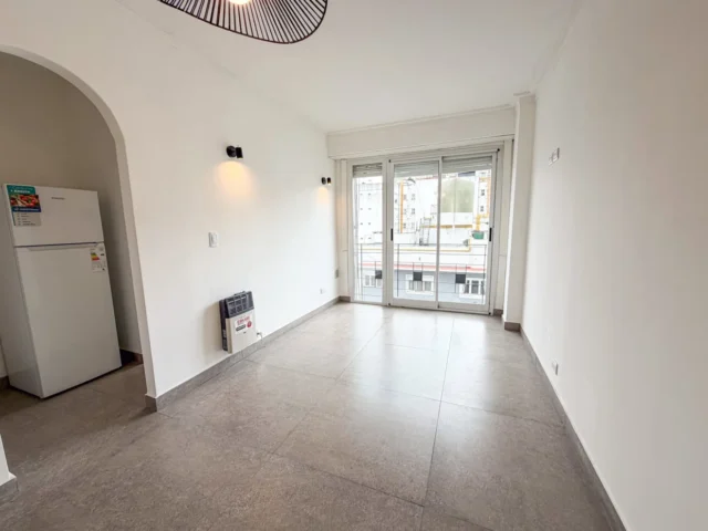 Departamentos, pisos y semipisos en Venta — TUCUMAN 2600