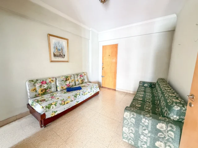 Departamentos, pisos y semipisos en Venta — COLON 2500