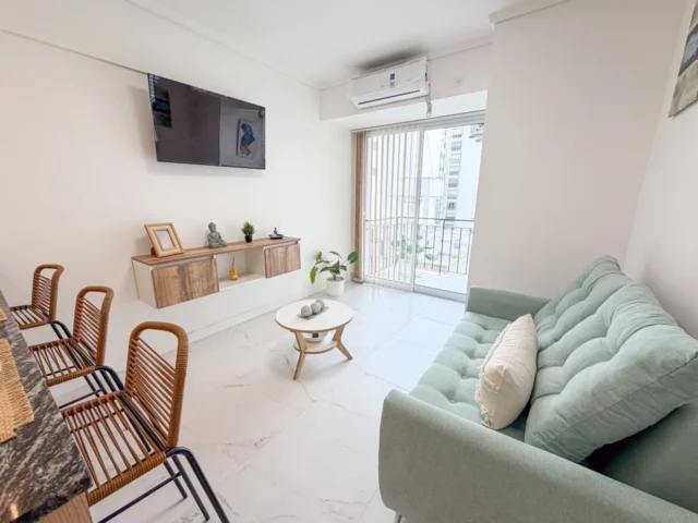 Departamentos, pisos y semipisos en Venta — CORRIENTES 2100